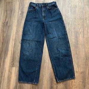Uniqlo Wide Leg High Waist Medium Wash Jean